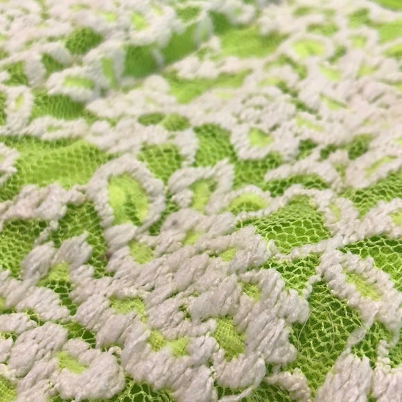 Lime green crop top - Picture 3 of 4